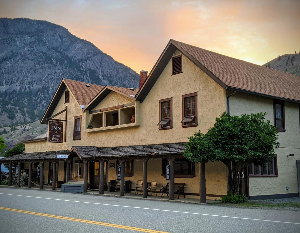 Spences Bridge 斯宾塞桥宾馆酒店 外观 照片